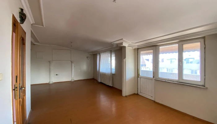 WhatsApp Image 2024-02-01 at 12.36.41 (1).jpg