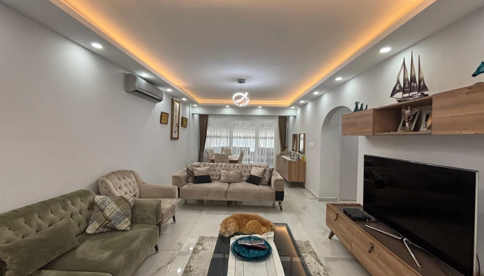 WhatsApp Image 2025-02-02 at 17.39.52 (4).jpg