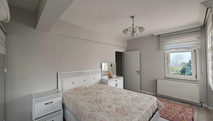 WhatsApp Image 2025-02-02 at 17.39.54 (1).jpg