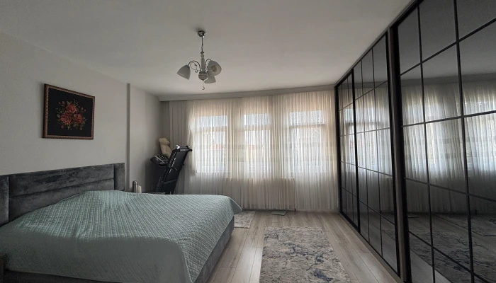 WhatsApp Image 2025-02-02 at 17.39.55 (3).jpg