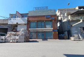 Zeytinburnu Demirciler Sitesi Satılık Komple 554m² Bina