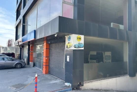 Esenyurt Güzelyurt Metrobüs Durağına Komşu 350 m² Dükkan