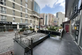 DEVREN KİRALIK METROBÜSE YÜRÜME MESAFE KUAFÖR VE GÜZELLİK MERKEZİ