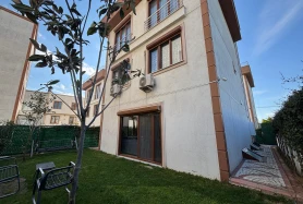 Büyükçekmece Güzelce Sahile 750m mesafede 300m² 5+2 Villa