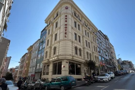 FATİH MOLLAGÜRANİDE KÖŞE KONUMDA SATILIK OTEL