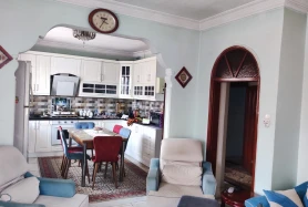 700 m² ALAN İÇİNDE KOMPLE SATILIK BAĞIMSIZ 3 KATLI MÜSATKİL EV