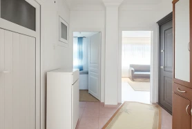 Merkezi Konum'da Bakımlı Satılık 2+1 daire