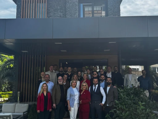 88eb9380-07cd-4082-bcec-cb09e430851b