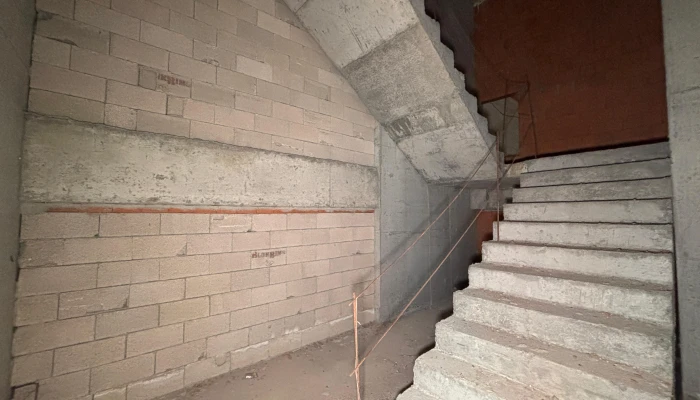 WhatsApp Image 2025-04-16 at 13.39.17 (3).jpg