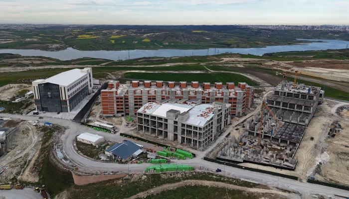 WhatsApp Image 2025-04-16 at 15.47.15 (2).jpg