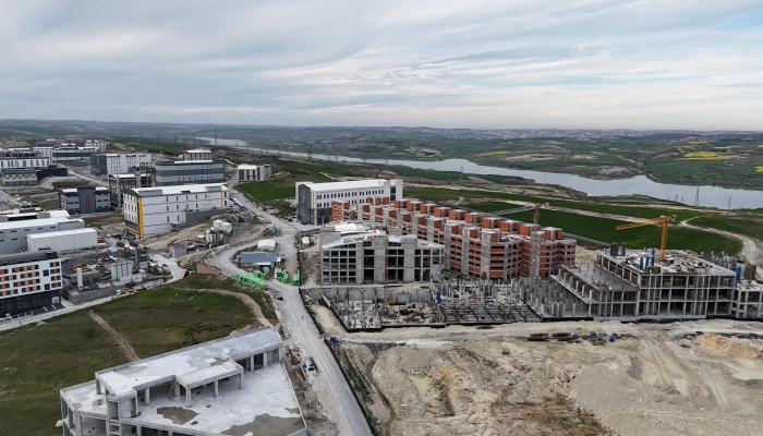 WhatsApp Image 2025-04-16 at 15.47.15 (4).jpg