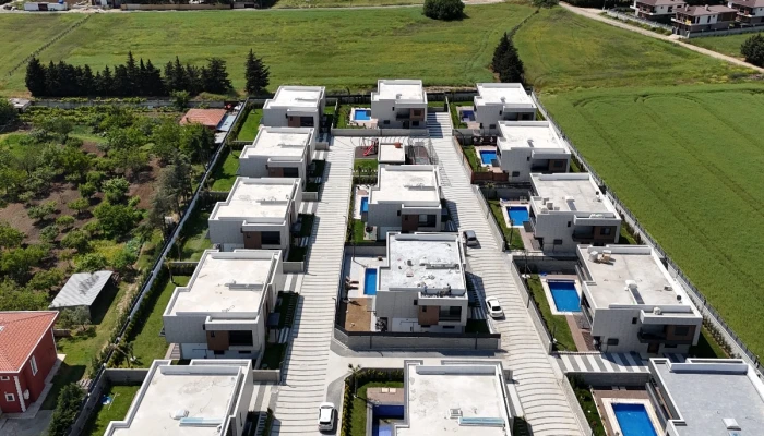 1f892bc0-d750-4de8-9c6e-d723ce5d3e18 2.jpg