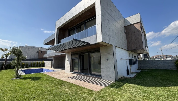 541c7907-2b44-416b-a837-b168f504ede6 2.jpg