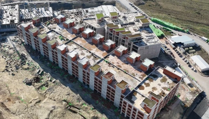 WhatsApp Image 2025-08-07 at 15.06.09 (17).jpg