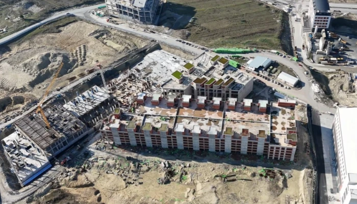 WhatsApp Image 2025-08-07 at 15.06.08 (5).jpg