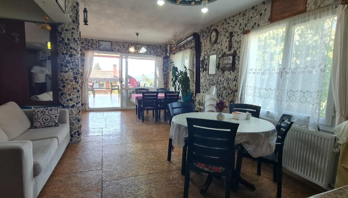 WhatsApp Image 2025-08-02 at 14.07.42 (3).jpg