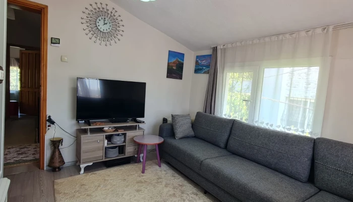 WhatsApp Image 2025-08-02 at 14.07.47 (1).jpg