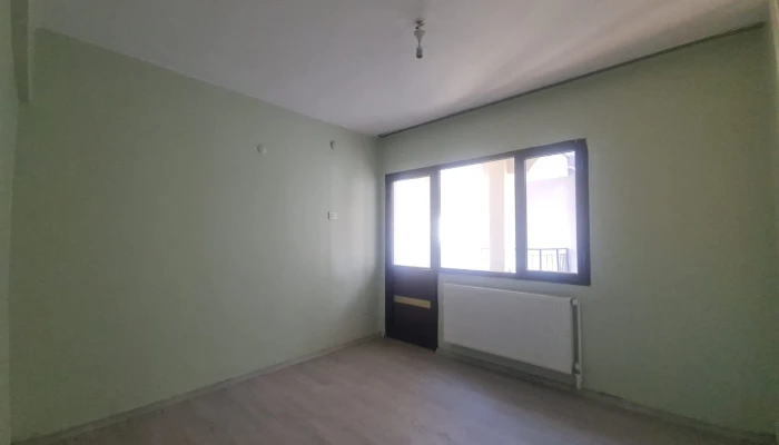 WhatsApp Image 2025-08-10 at 12.20.22 (1).jpg