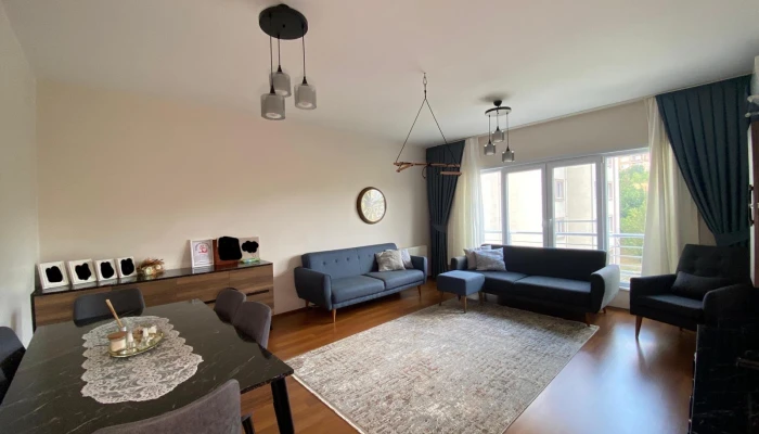 WhatsApp Image 2025-08-11 at 16.01.44.jpg