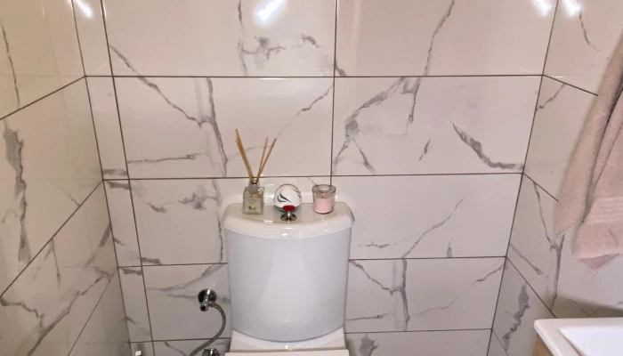 WhatsApp Image 2025-08-11 at 16.01.46 (2).jpg