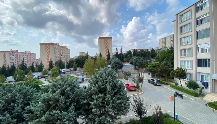 WhatsApp Image 2025-08-11 at 16.01.47 (1).jpg