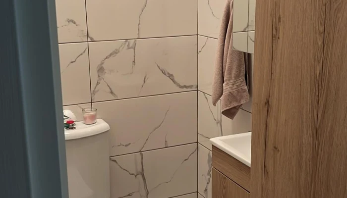 WhatsApp Image 2025-08-11 at 16.01.48 (1).jpg