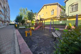 Büyükçekmece Kumburgaz Konak Sitesi Sahild Deniz Manzaralı Daire