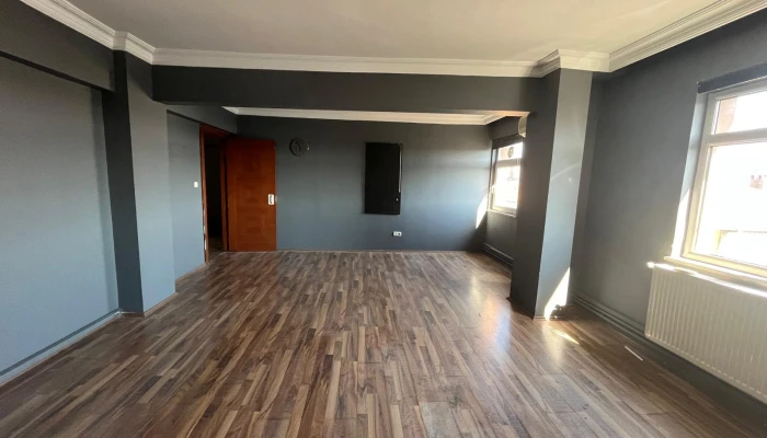 WhatsApp Image 2025-08-12 at 13.26.42 (4).jpg