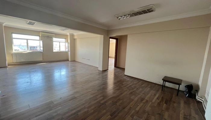 WhatsApp Image 2025-08-12 at 13.26.43 (2).jpg