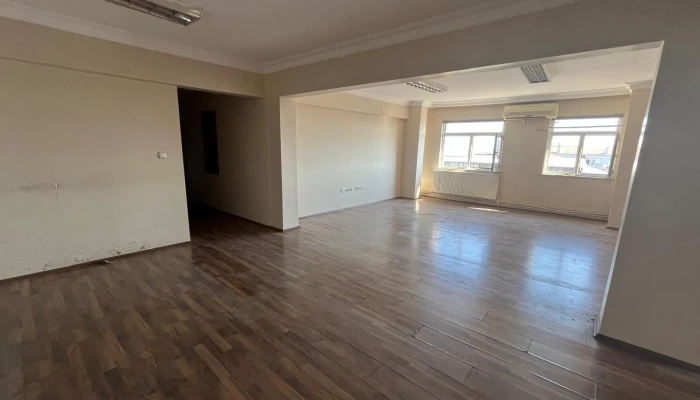 WhatsApp Image 2025-08-12 at 13.26.43 (3).jpg