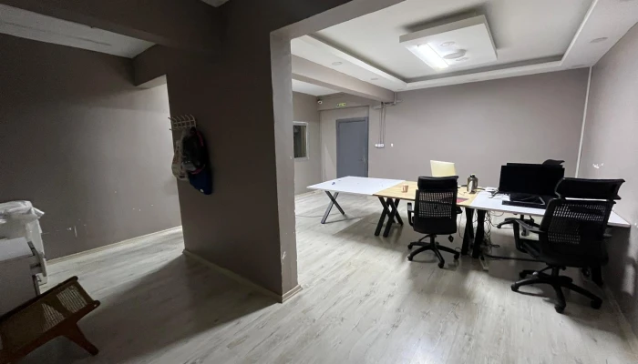 WhatsApp Image 2025-08-12 at 13.47.36 (1).jpg