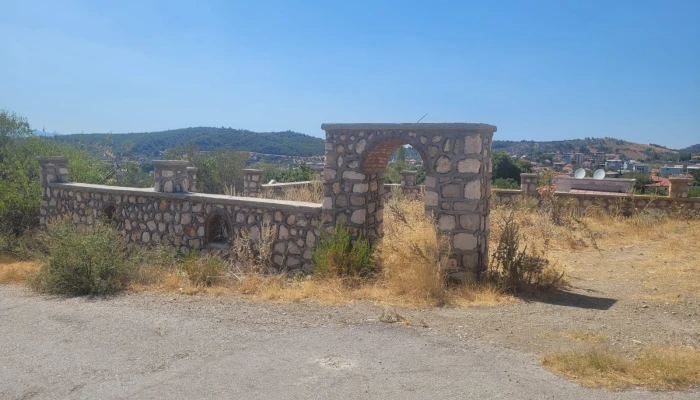 WhatsApp Image 2025-08-10 at 15.01.13.jpg