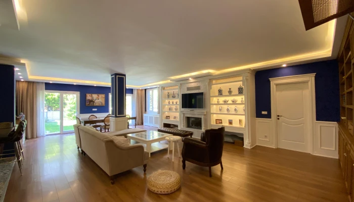 WhatsApp Image 2025-07-17 at 16.13.58 (1).jpg