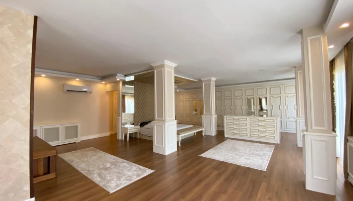 WhatsApp Image 2025-07-17 at 16.14.12 (3).jpg