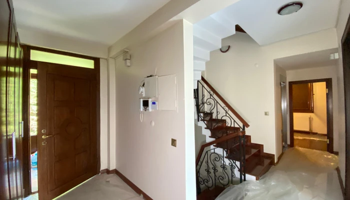 WhatsApp Image 2025-07-17 at 16.09.57 (4).jpg