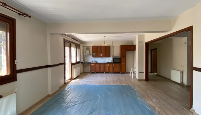 WhatsApp Image 2025-07-17 at 16.09.58 (1).jpg