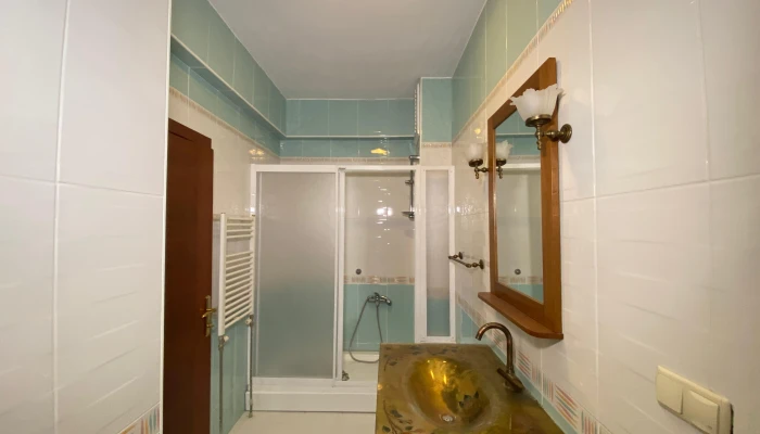 WhatsApp Image 2025-07-17 at 16.10.11 (1).jpg