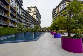 Folkart Life Bornova' da Havuz Cepheli Satılık Daire