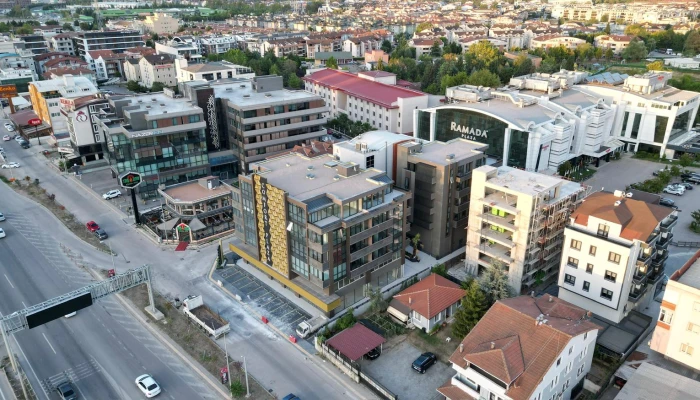 WhatsApp Image 2025-08-22 at 14.10.13 (1).jpg