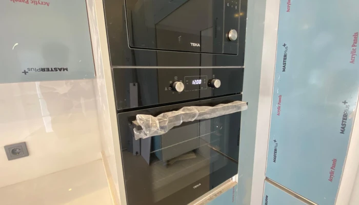 WhatsApp Image 2025-08-21 at 12.31.22 (1).jpg