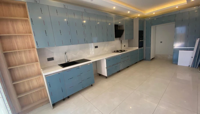 WhatsApp Image 2025-08-21 at 12.31.21 (2).jpg