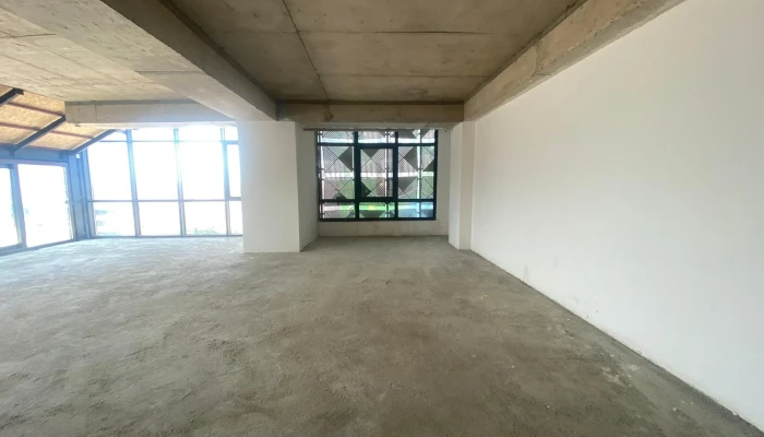 WhatsApp Image 2025-08-22 at 14.29.44 (1).jpg