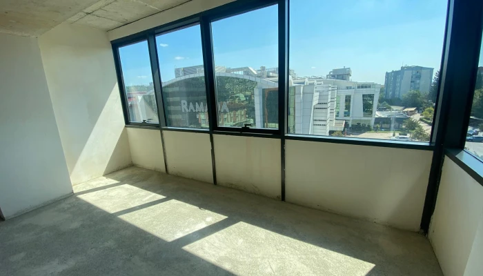 WhatsApp Image 2025-08-22 at 14.10.56.jpg