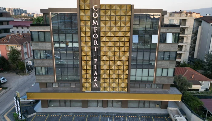 WhatsApp Image 2025-08-22 at 14.10.14 (2).jpg