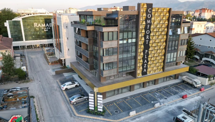 WhatsApp Image 2025-08-22 at 14.10.50.jpg