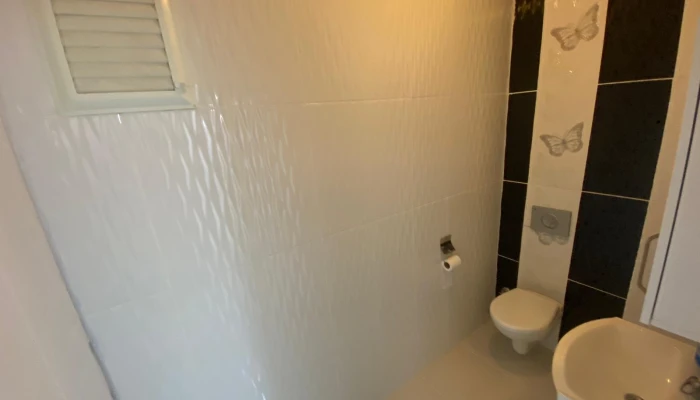 WhatsApp Image 2025-08-22 at 14.38.47 (3).jpg