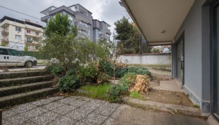 WhatsApp Image 2025-02-25 at 10.08.23.jpg