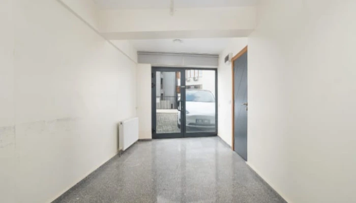 WhatsApp Image 2025-02-25 at 10.08.25 (1).jpg