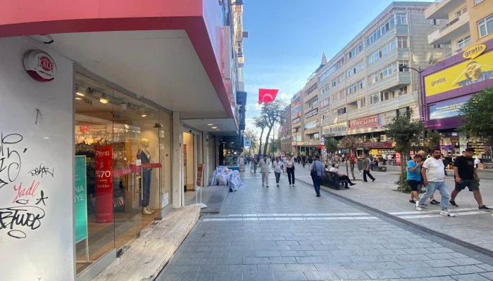 PHOTO-2025-09-05-20-46-54 4.jpg