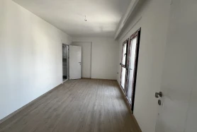 Bayraklı Mansuroğlu Çift Cephe Kapalı Mutfak Satılık 3+1